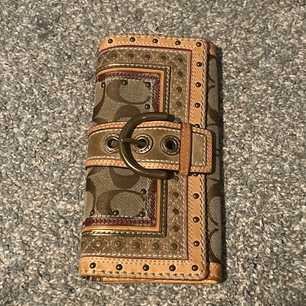 Coach wallet